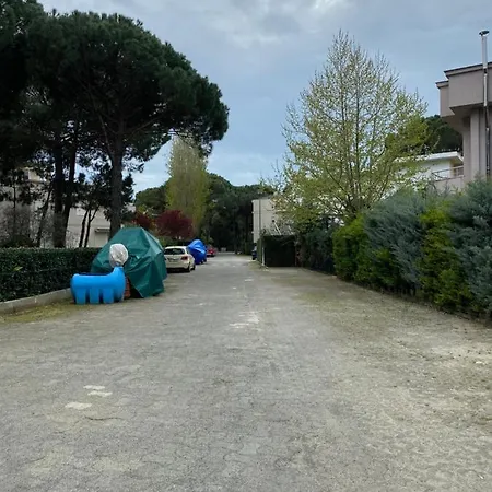 Villa A Cozy Duplex In The Lalzi Bay *