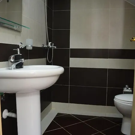 A Cozy Duplex In The Lalzi Bay דורס