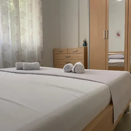 A Cozy Duplex In The Lalzi Bay 드라치