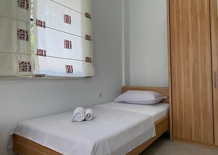 别墅 A Cozy Duplex In The Lalzi Bay *